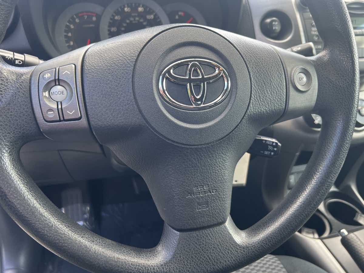 2010 Toyota RAV4 Sport photo 3