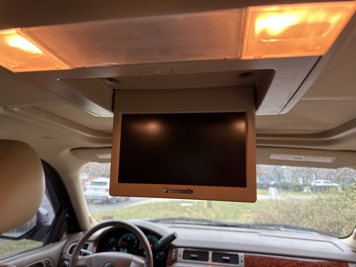 2012 Chevrolet Tahoe LT photo 4