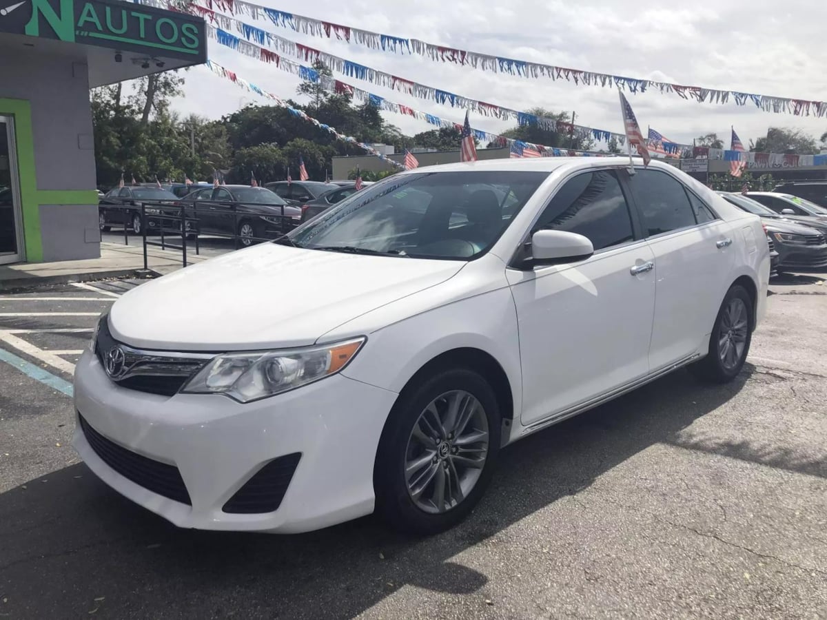 2013 Toyota Camry SE