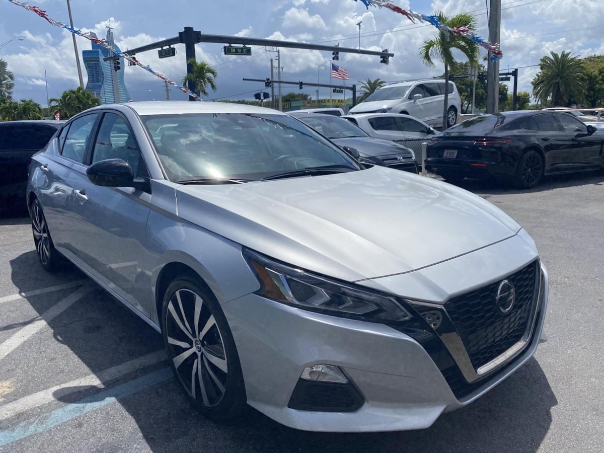 2020 Nissan Altima 2.5 SR