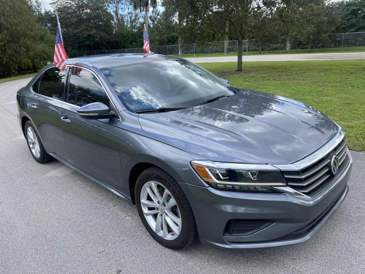 2020 Volkswagen Passat 2.0T SE