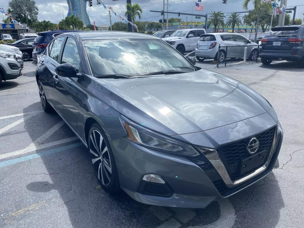 2020 Nissan Altima 2.5 SR