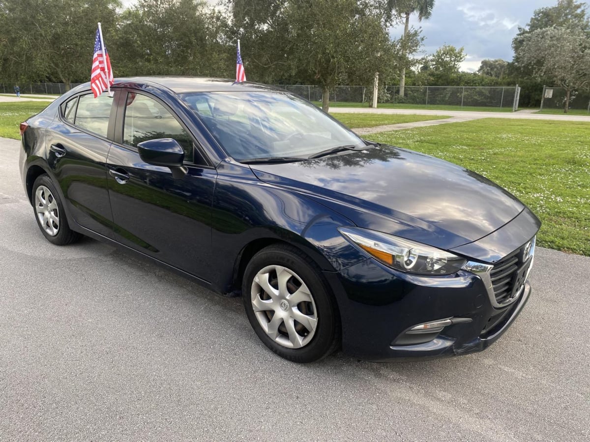 2017 Mazda Mazda3 4-Door Sport