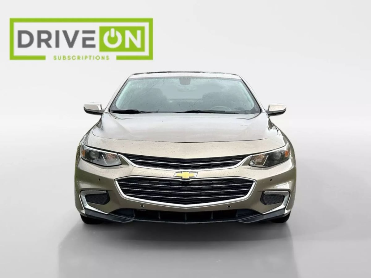 2018 Chevrolet Malibu 1LT - Photo 2