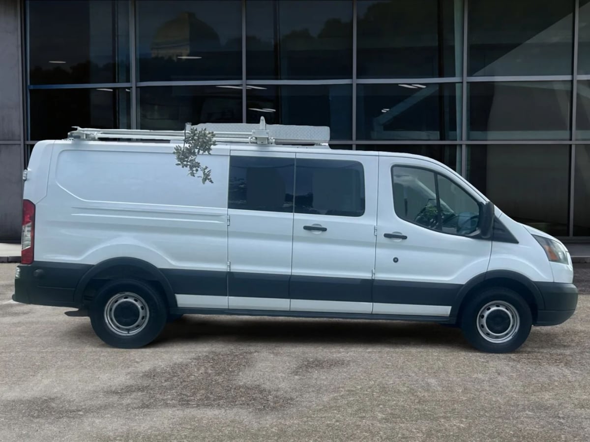 2015 Ford Transit Base - Photo 7