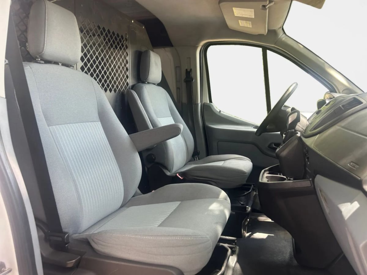 2015 Ford Transit Base - Photo 15