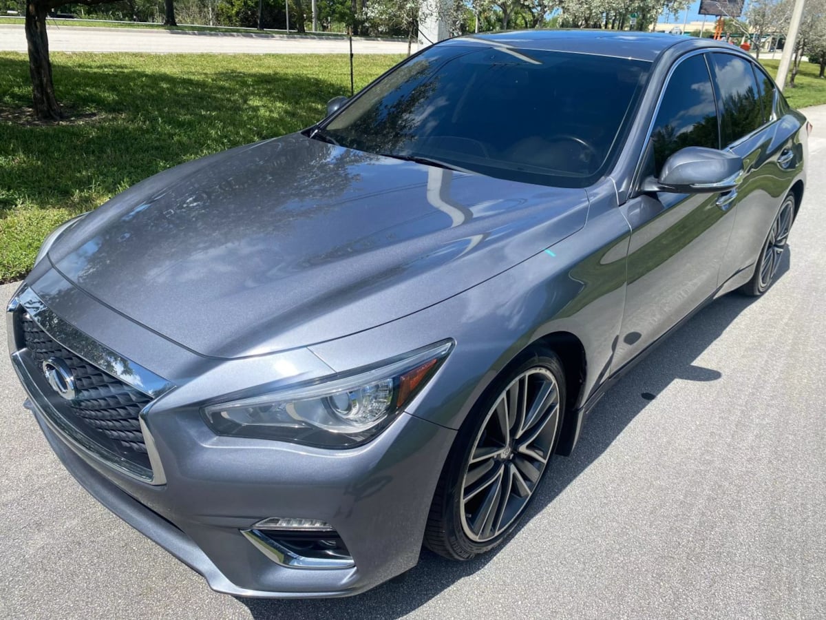 2018 INFINITI Q50 LUXE - Photo 3