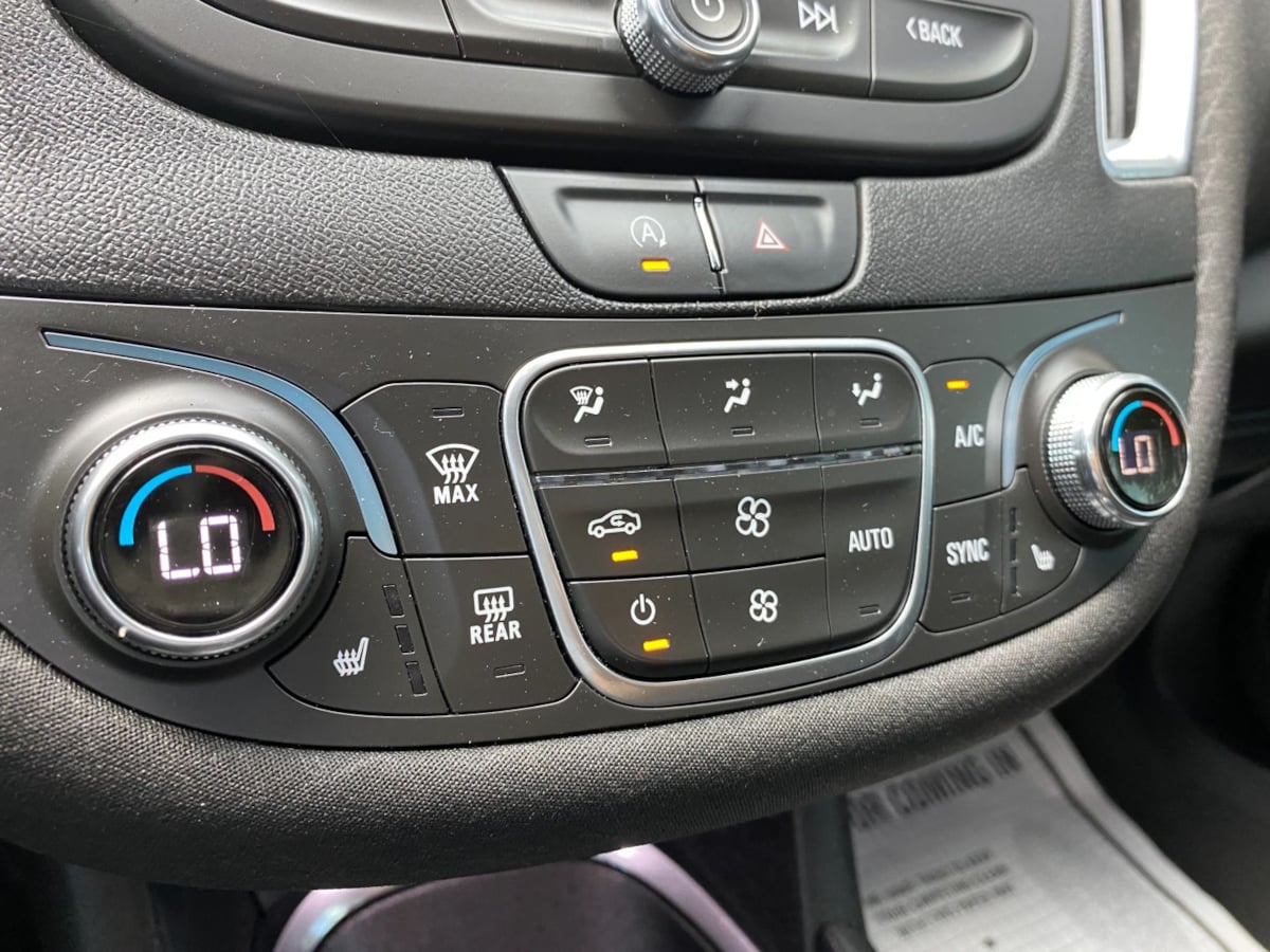 2020 Chevrolet Malibu 1LT - Photo 27