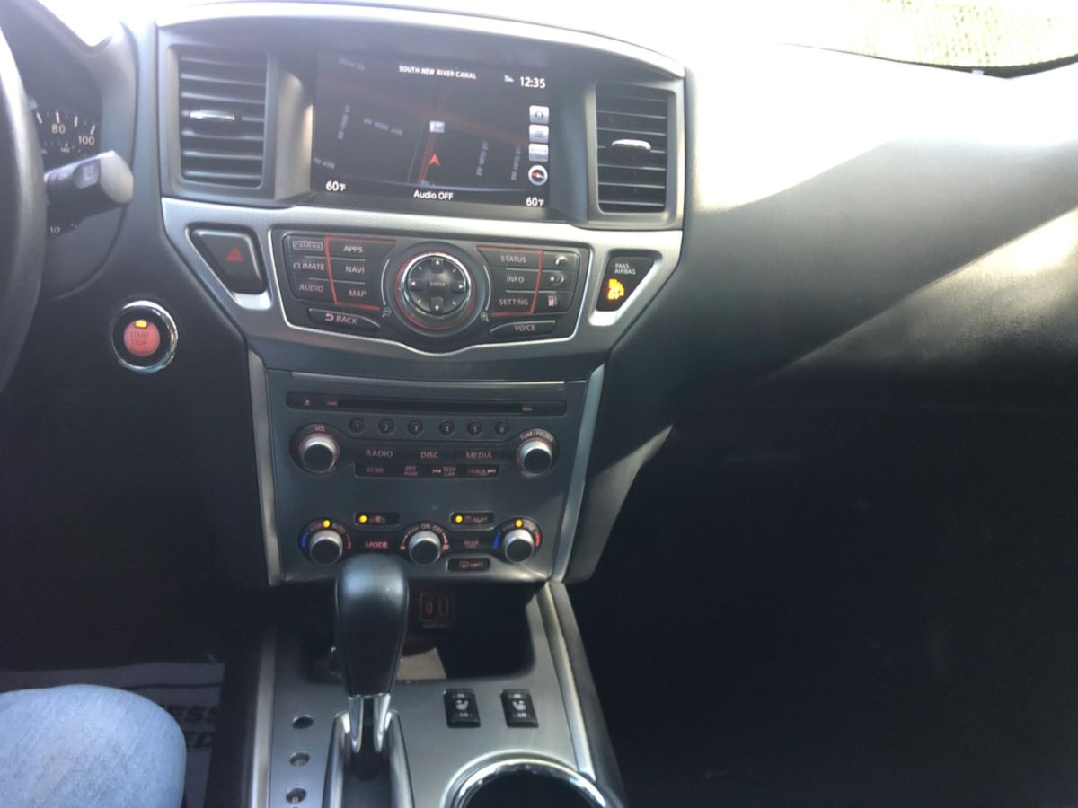 2020 Nissan Pathfinder SL - Photo 14