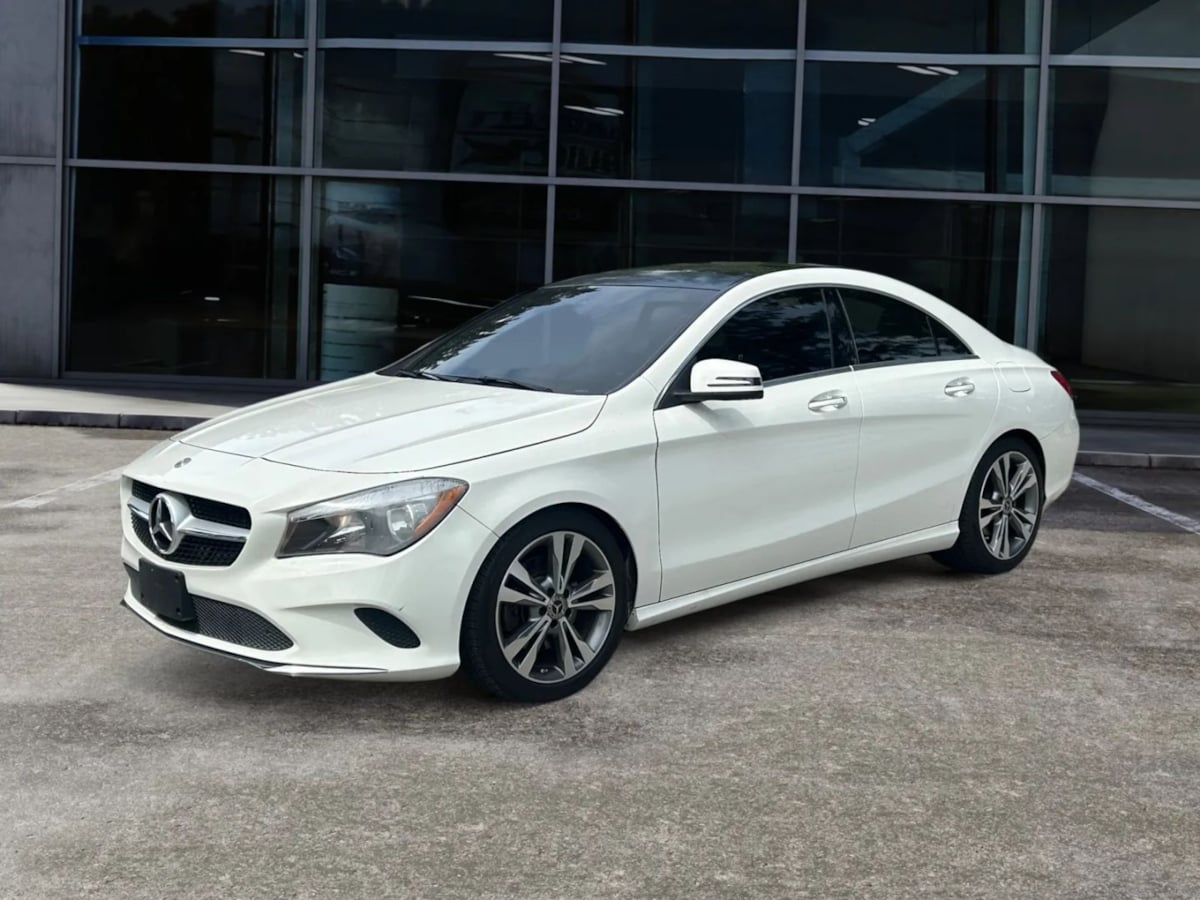 2017 Mercedes-Benz CLA CLA250's photo