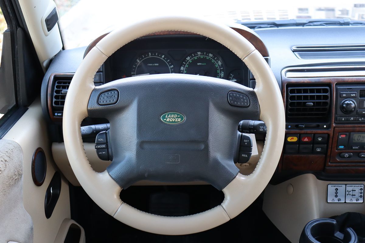 2004 Land Rover Discovery SE photo 21
