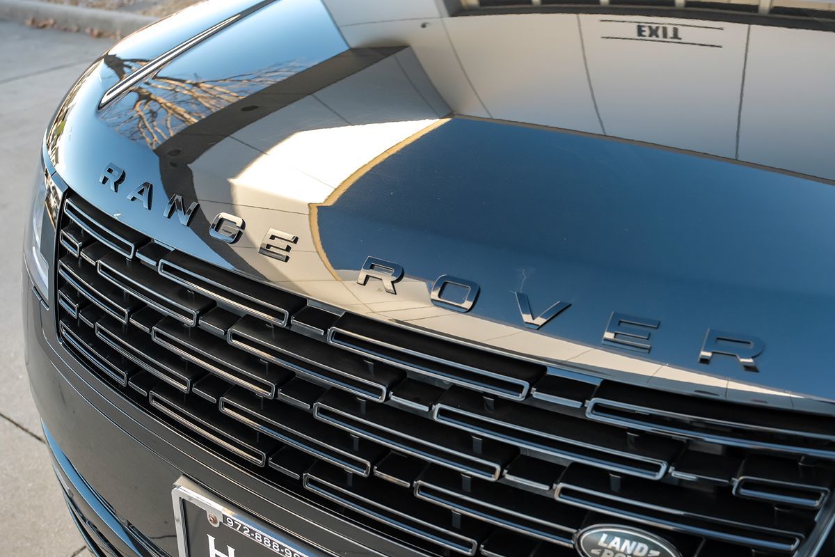 2023 Land Rover Range Rover SE photo 50