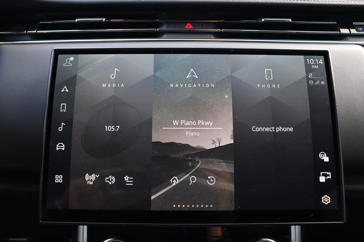 2023 Land Rover Range Rover SE photo 27