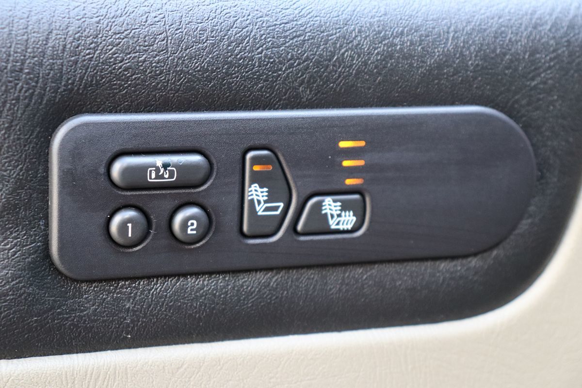 2004 Hummer H2 Luxury photo 46