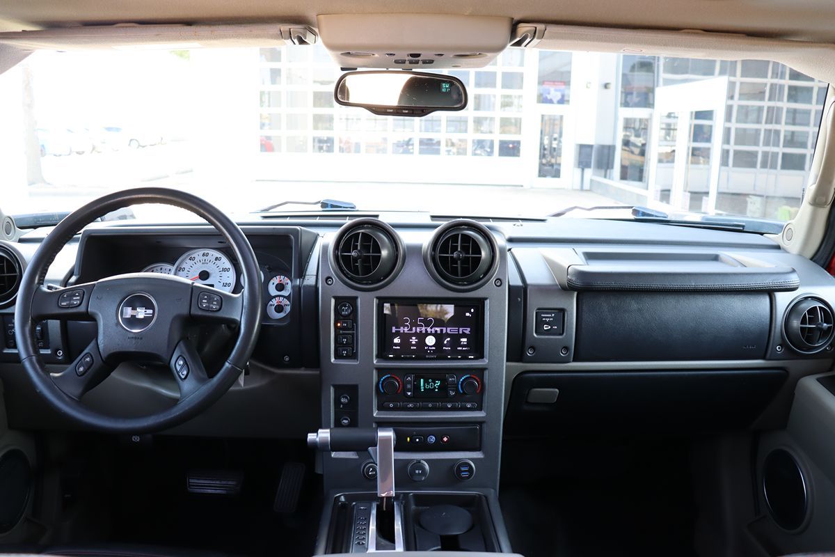 2004 Hummer H2 Luxury photo 15