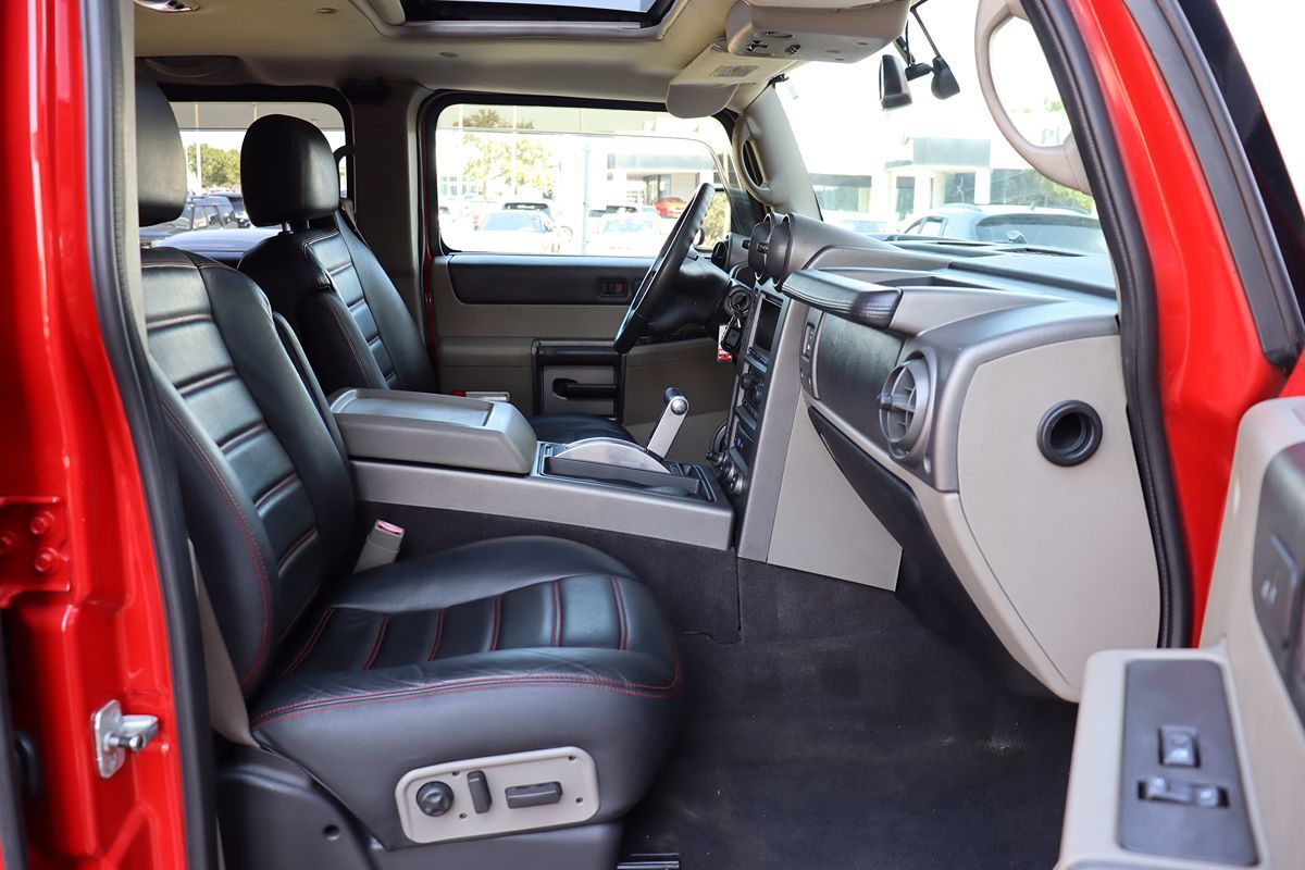 2004 Hummer H2 Luxury photo 33