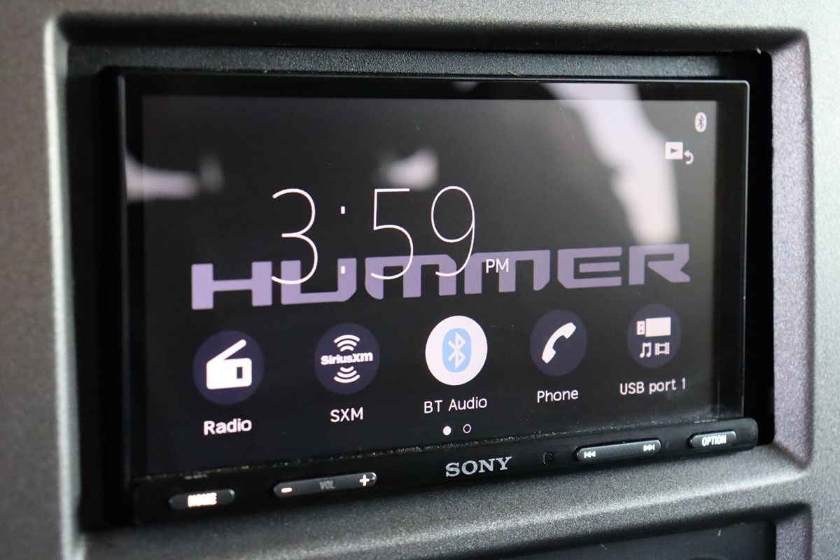 2004 Hummer H2 Luxury photo 24