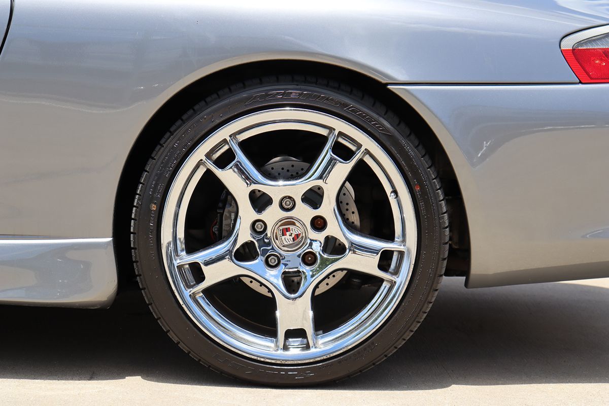 2002 Porsche 911 photo 40
