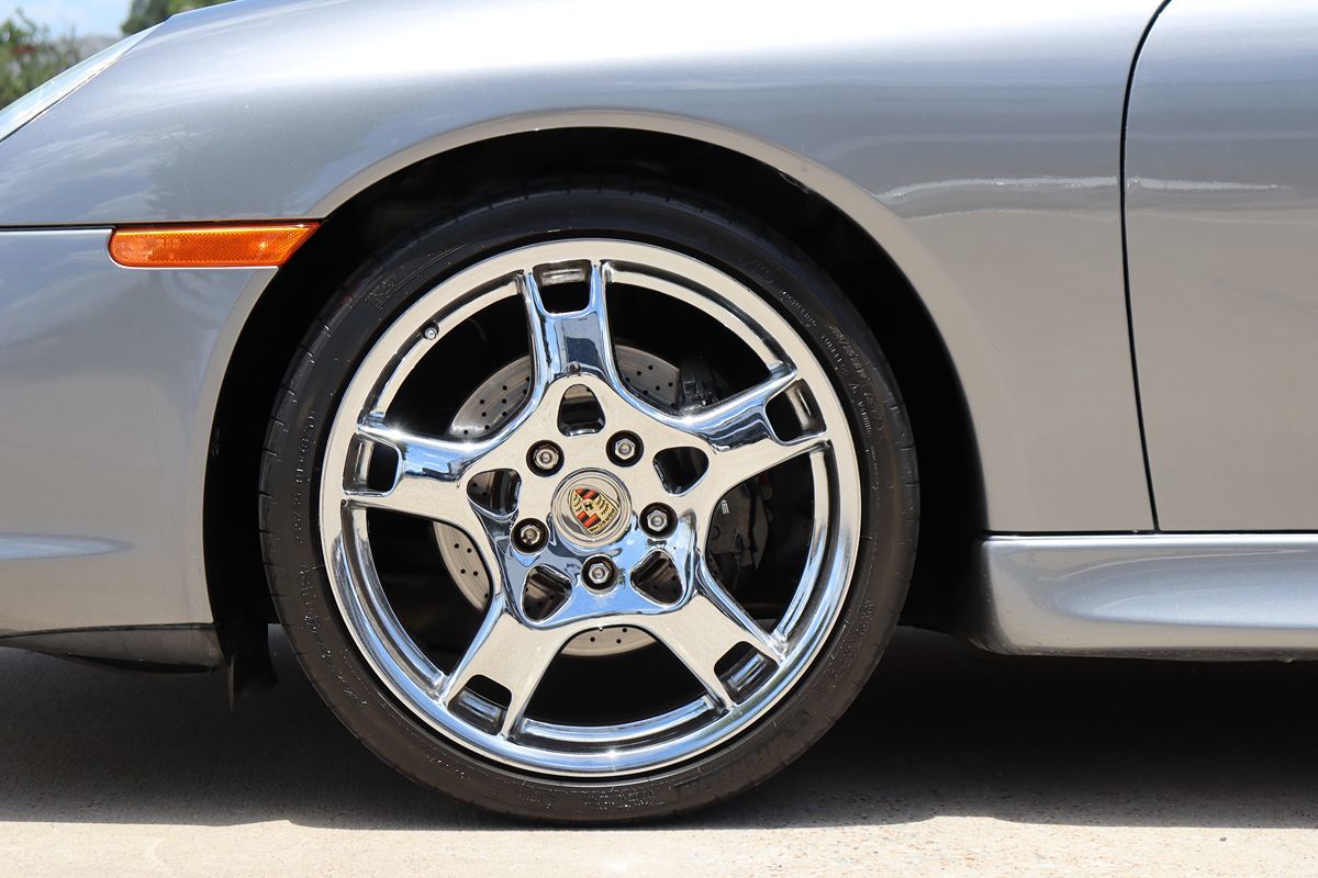 2002 Porsche 911 photo 44