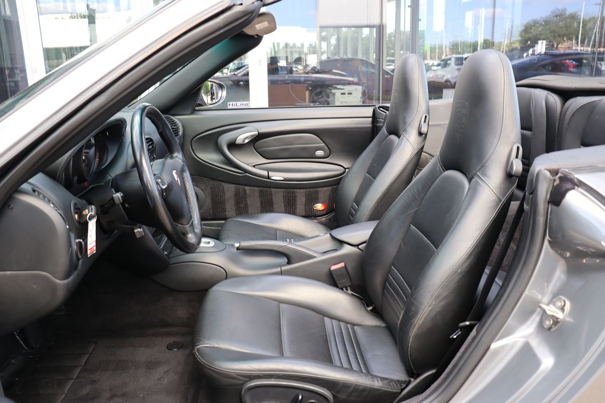 2002 Porsche 911 photo 30