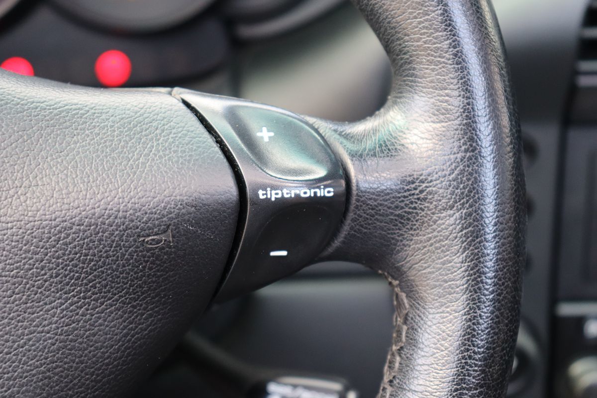 2002 Porsche 911 photo 23