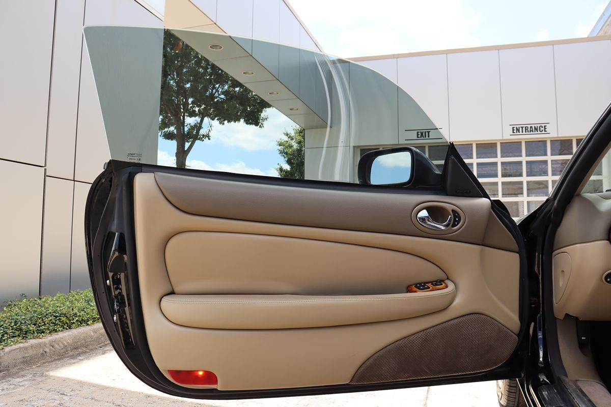 2002 Jaguar XK 8 photo 33