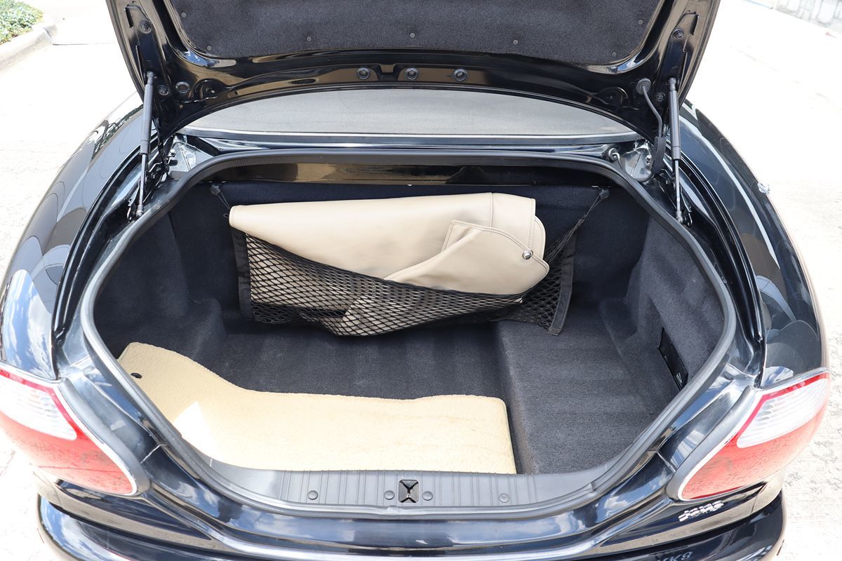 Used 2002 Jaguar XK8 LOW LOW MILES in Plano