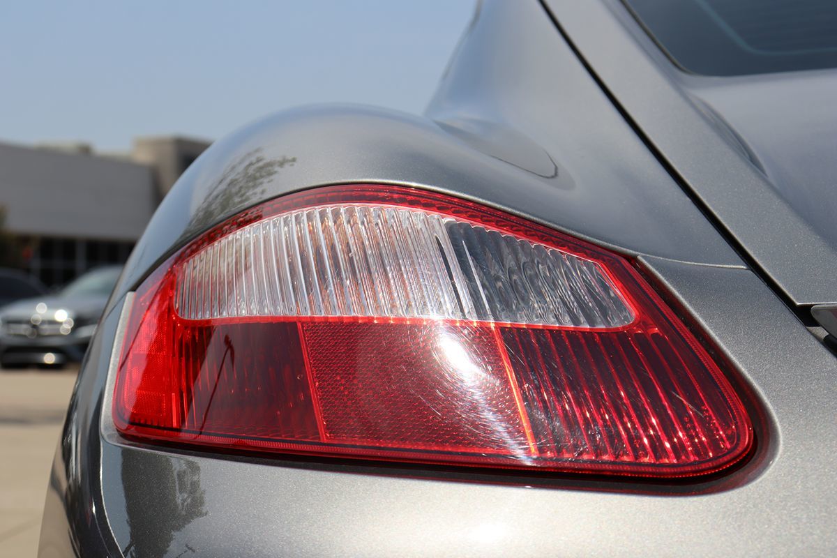 2007 Porsche Cayman S photo 12