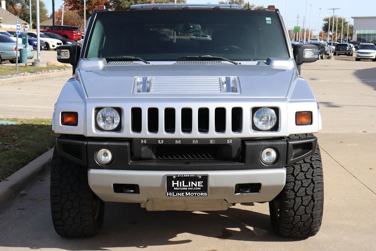 2009 Hummer H2 Luxury photo 3