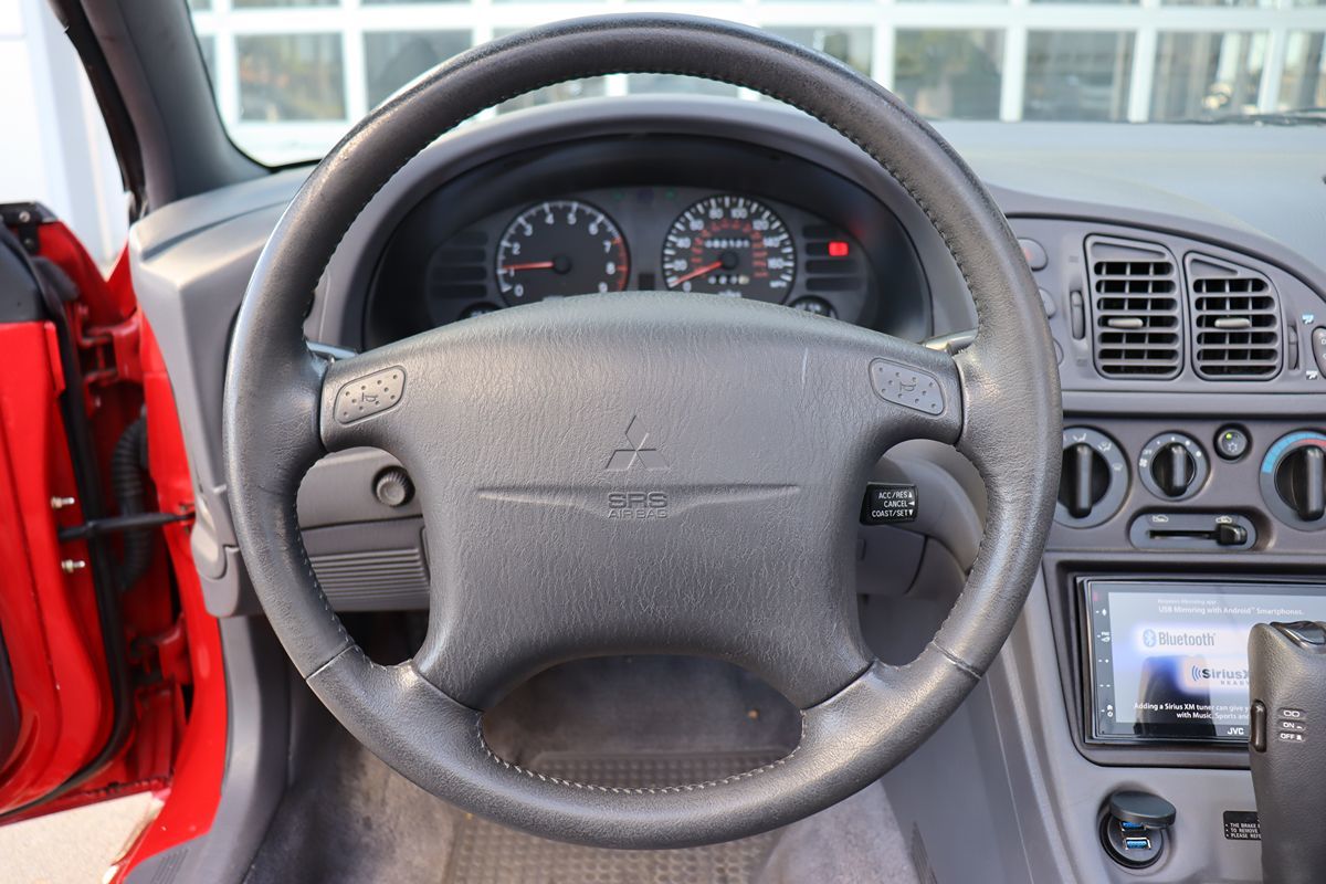 1996 Mitsubishi Eclipse Spyder photo 13