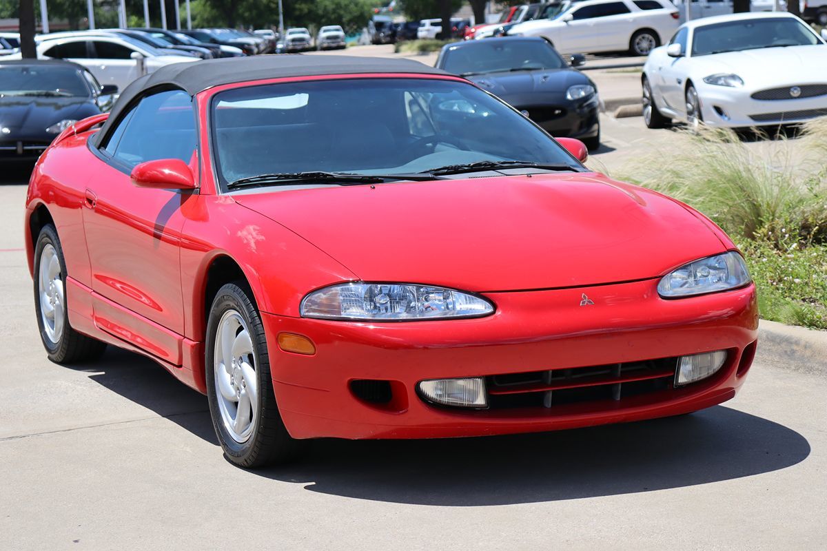 1996 Mitsubishi Eclipse Spyder photo 2