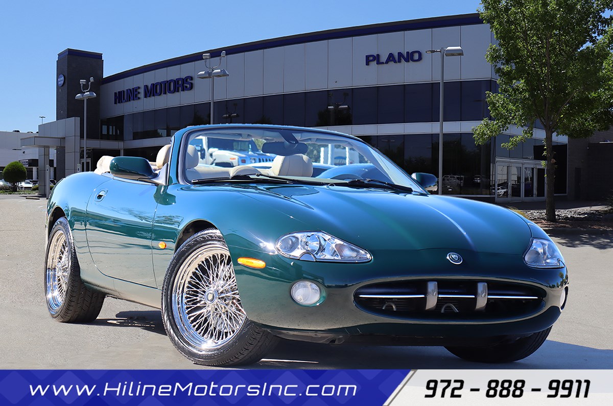 2004 Jaguar XK8 British Racing Green