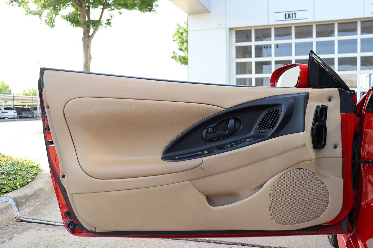 1998 Mitsubishi Eclipse Spyder photo 29