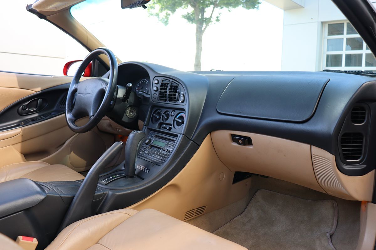 1998 Mitsubishi Eclipse Spyder photo 12