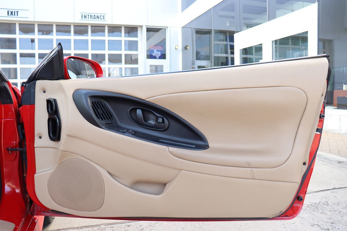 1998 Mitsubishi Eclipse Spyder photo 30