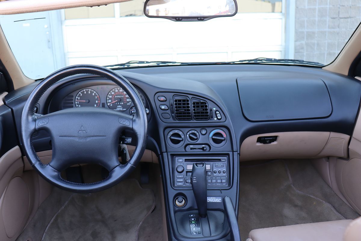 1998 Mitsubishi Eclipse Spyder photo 10