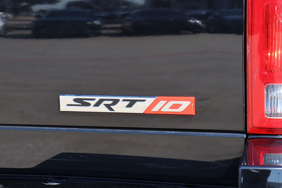 2005 Dodge Ram photo 12