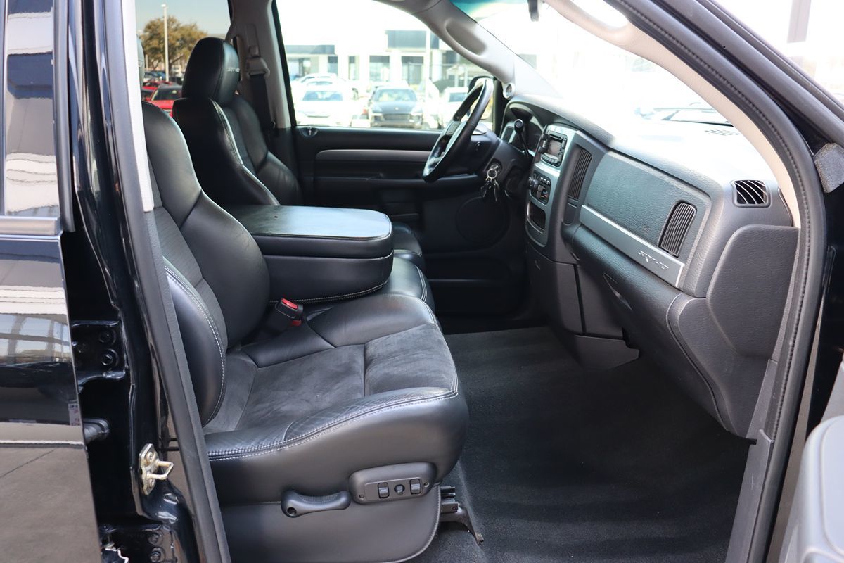 2005 Dodge Ram photo 27