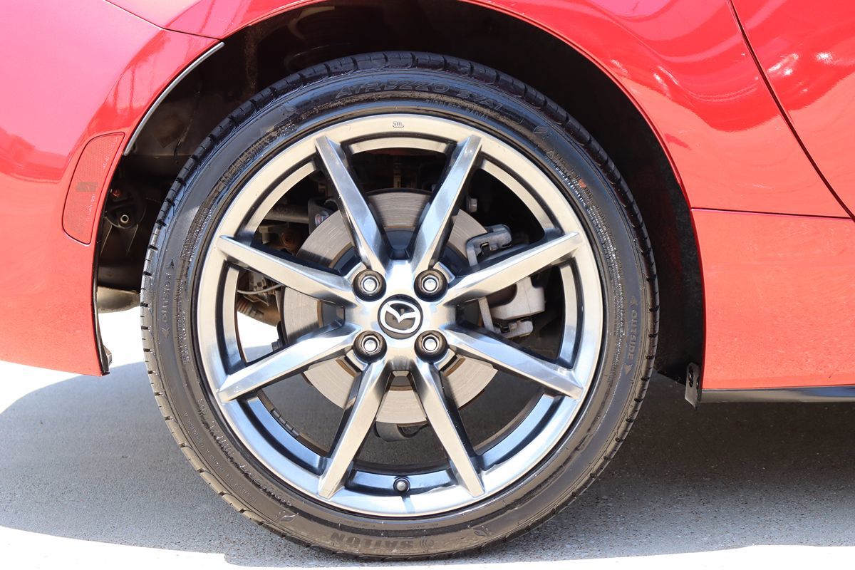 2017 Mazda MX-5 Miata Miata RF Grand Touring photo 46