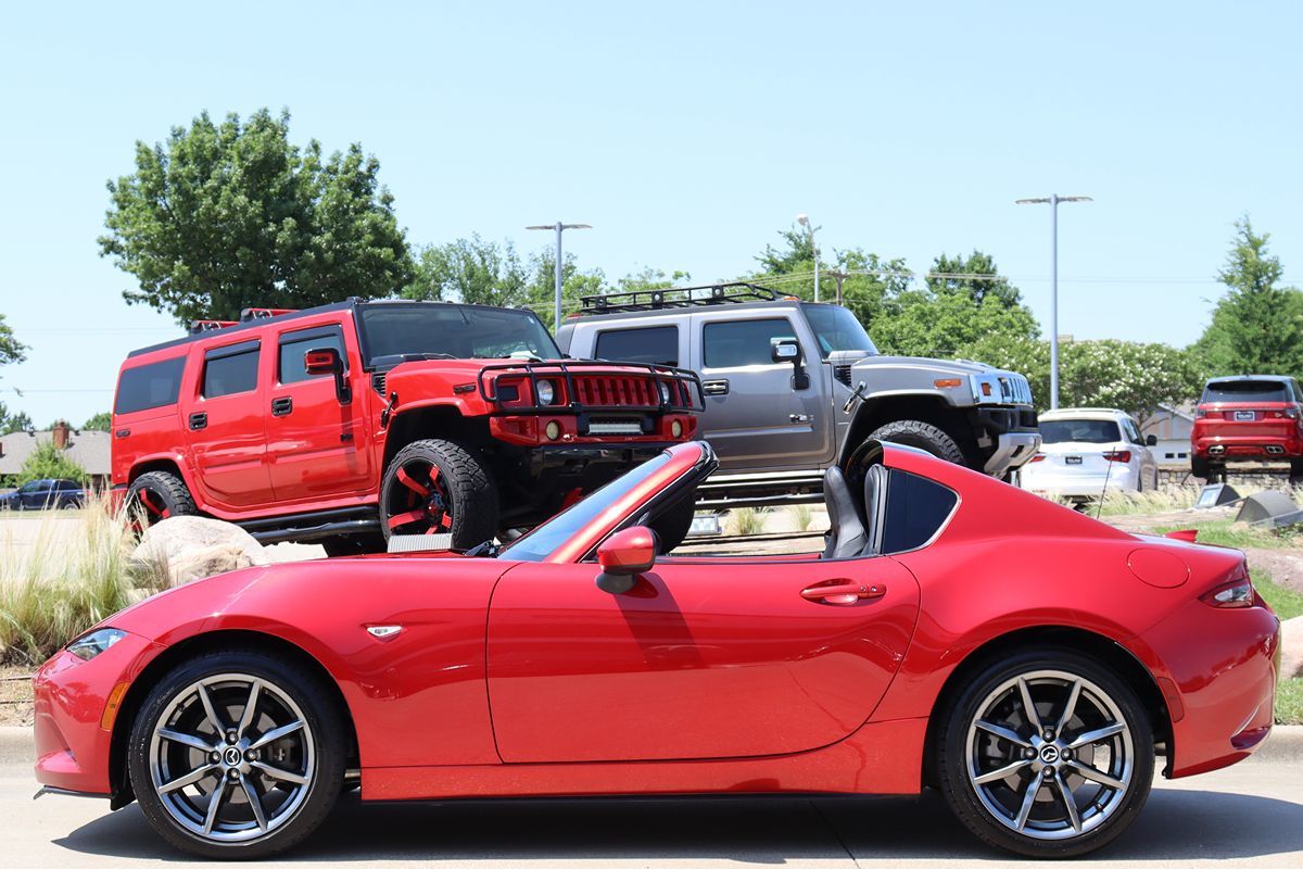 2017 Mazda MX-5 Miata Miata RF Grand Touring photo 11