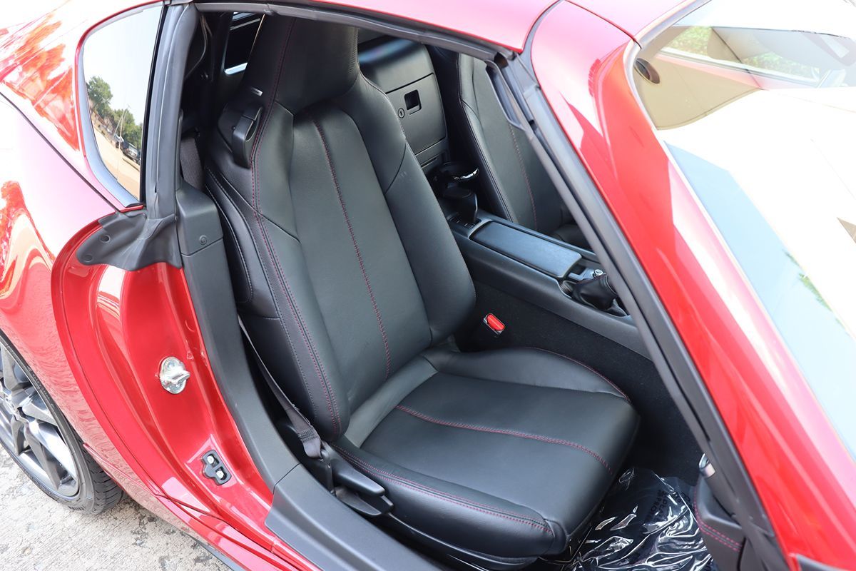 2017 Mazda MX-5 Miata Miata RF Grand Touring photo 37