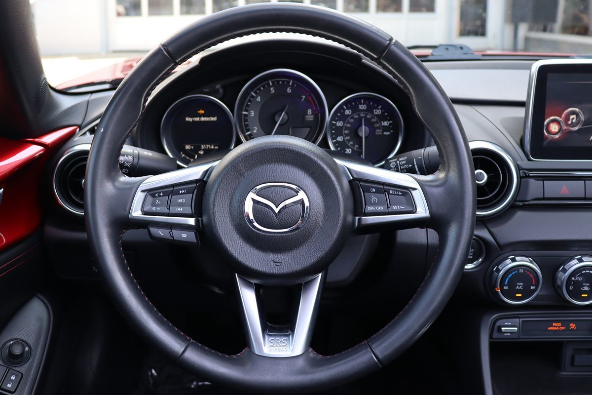 2017 Mazda MX-5 Miata Miata RF Grand Touring photo 21