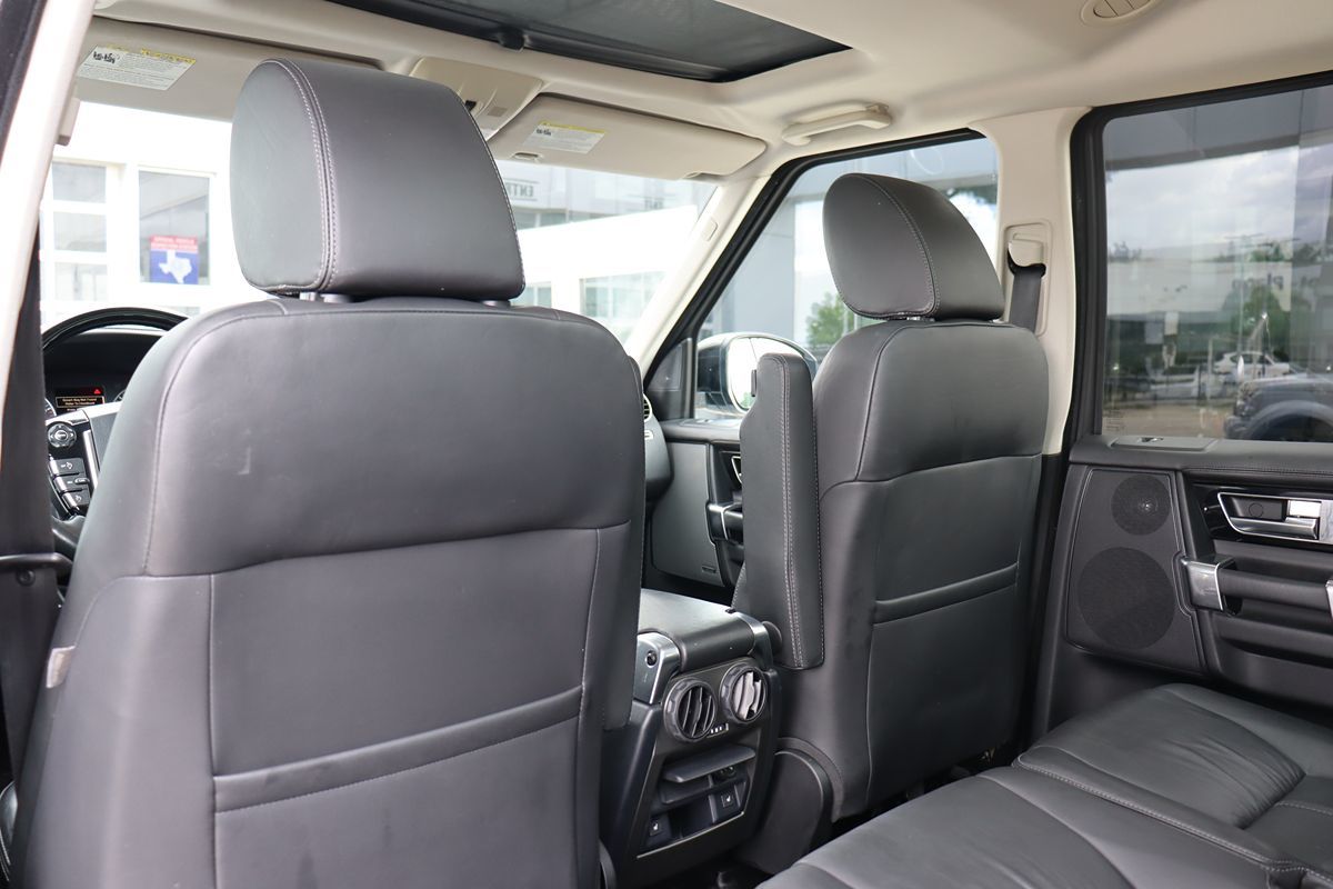 2016 Land Rover LR4 HSE LUX photo 31