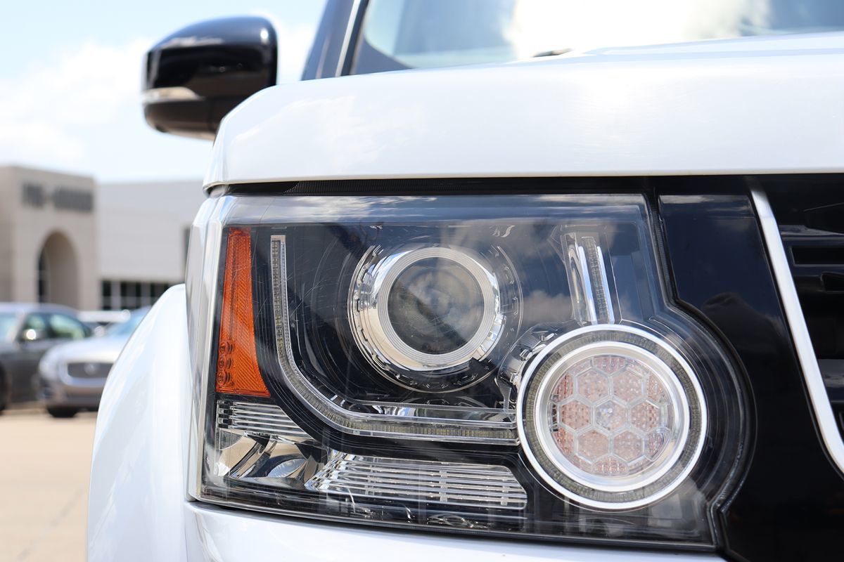 2016 Land Rover LR4 HSE LUX photo 5