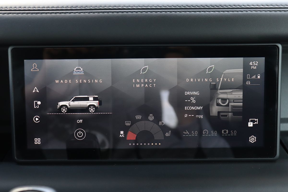 2020 Land Rover Defender 110 X photo 19