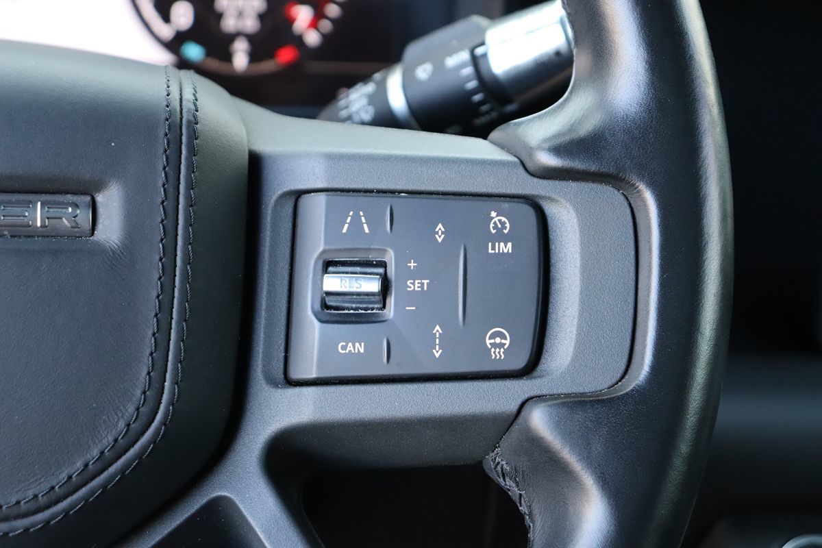 2020 Land Rover Defender X - Photo 20