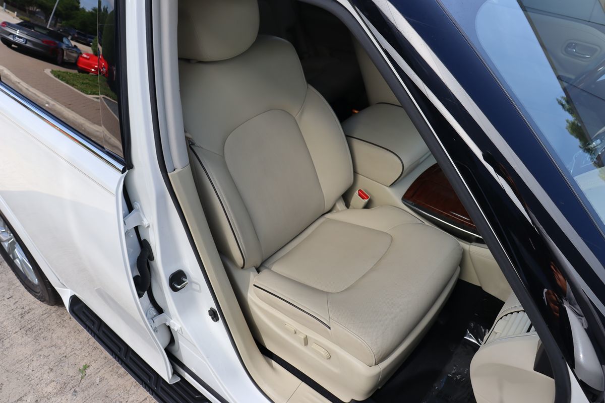 2019 Infiniti QX80 Luxe photo 34