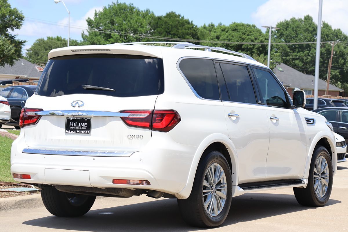 2019 Infiniti QX80 Luxe photo 11