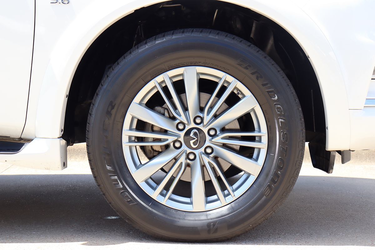 2019 Infiniti QX80 Luxe photo 53