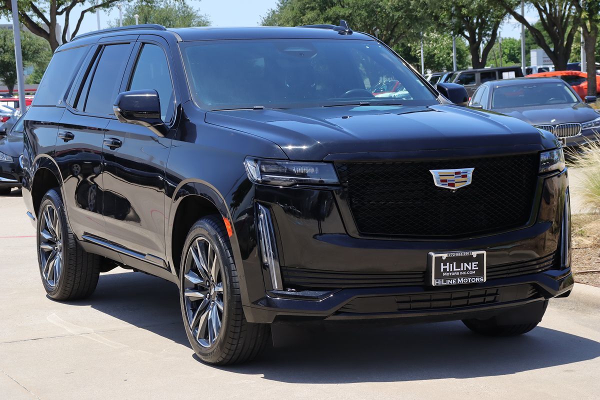2023 Cadillac Escalade Sport photo 2